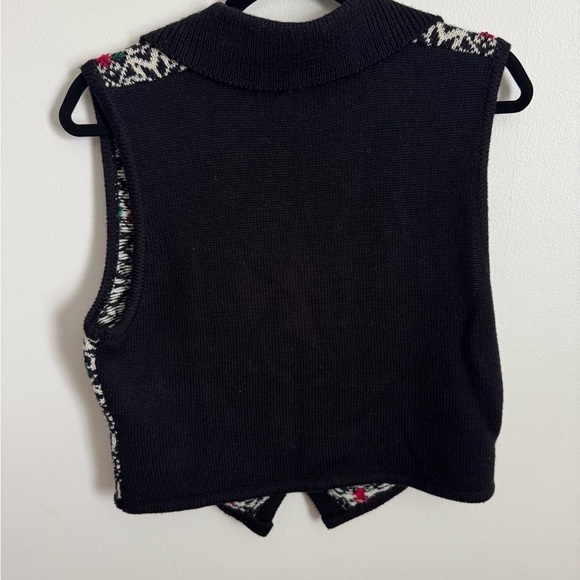 Talbots Black and White Cardigan with Red Accents - Picture 5 of 5